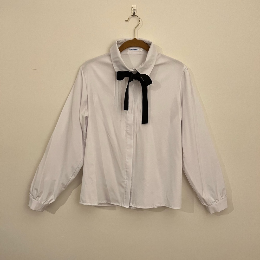 Vintage Bow Tie Blouse with Puff Sleeves